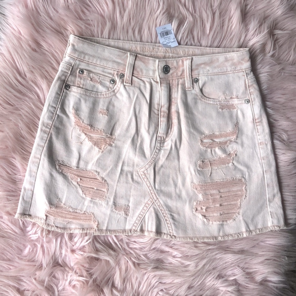 NWT American Eagle Outfitters Pink Distressed Super Stretch Skirt